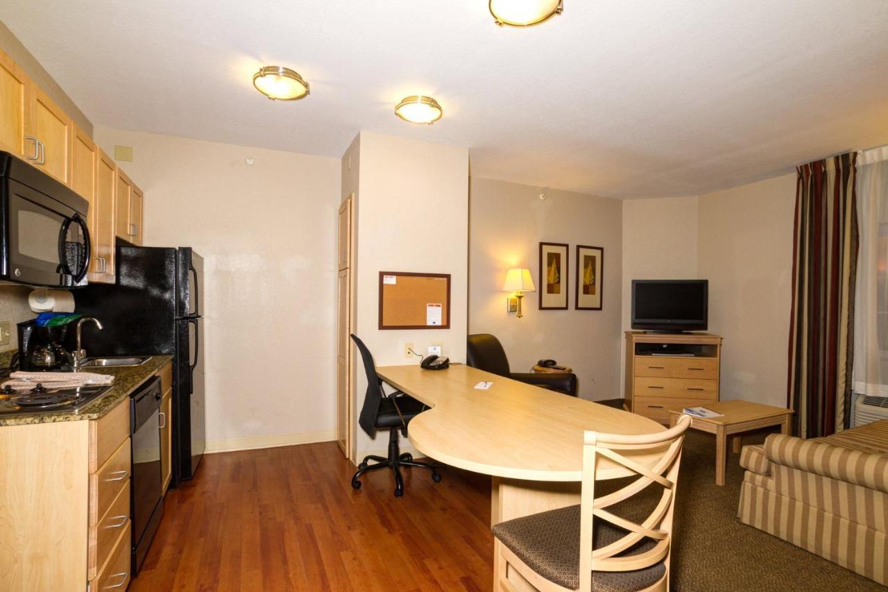 Candlewood Suites Fort Myers Interstate 75 By Ihg Dış mekan fotoğraf