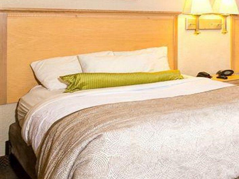 Candlewood Suites Fort Myers Interstate 75 By Ihg Dış mekan fotoğraf