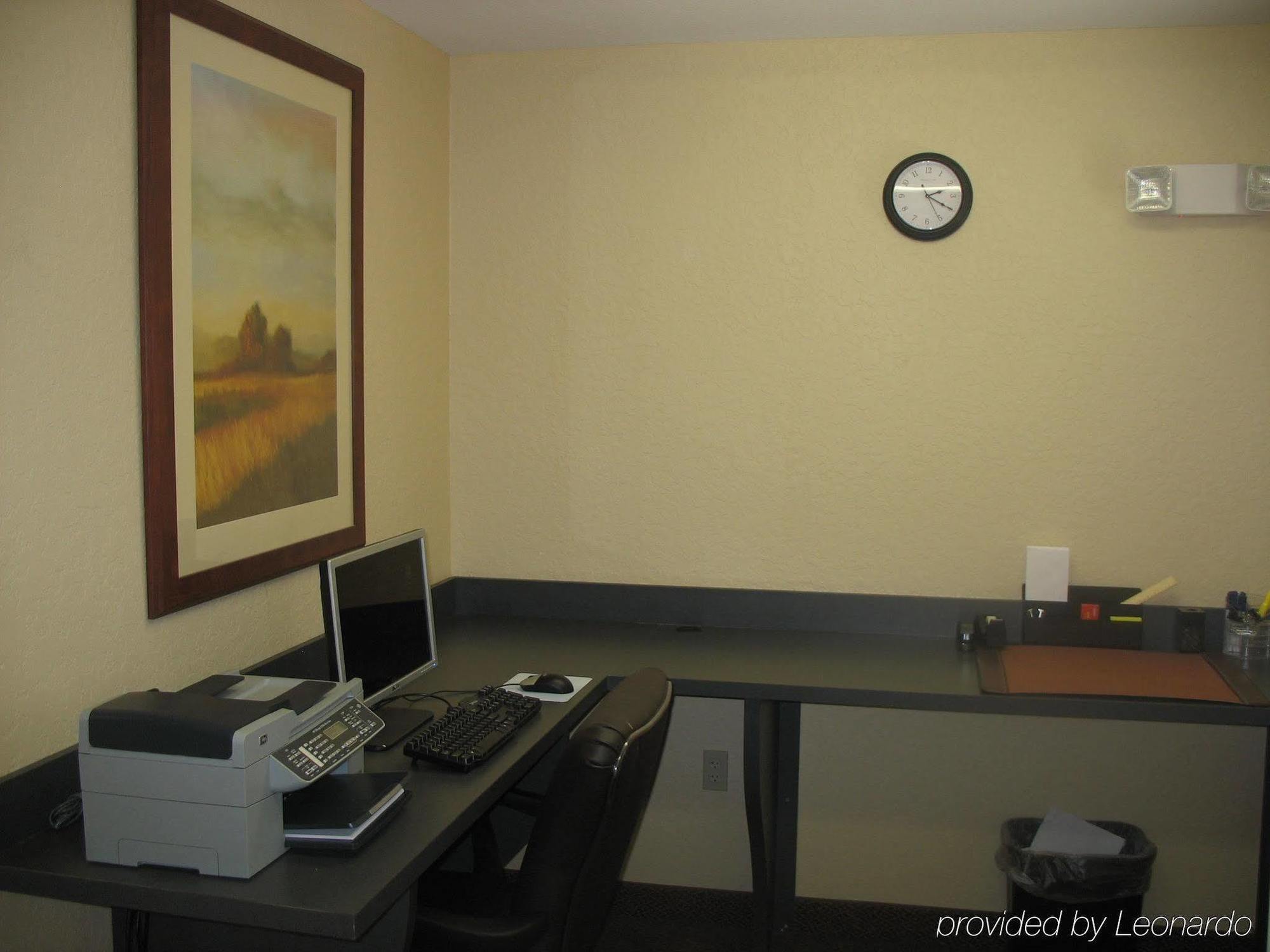 Candlewood Suites Fort Myers Interstate 75 By Ihg Dış mekan fotoğraf