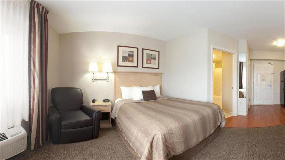 Candlewood Suites Fort Myers Interstate 75 By Ihg Dış mekan fotoğraf